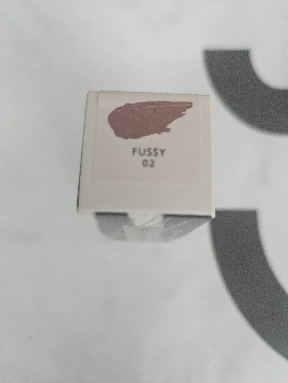 Fenty Gloss Bomb Stix High Shine Gloss Stick Fussy Shimmering Dusty Pink
